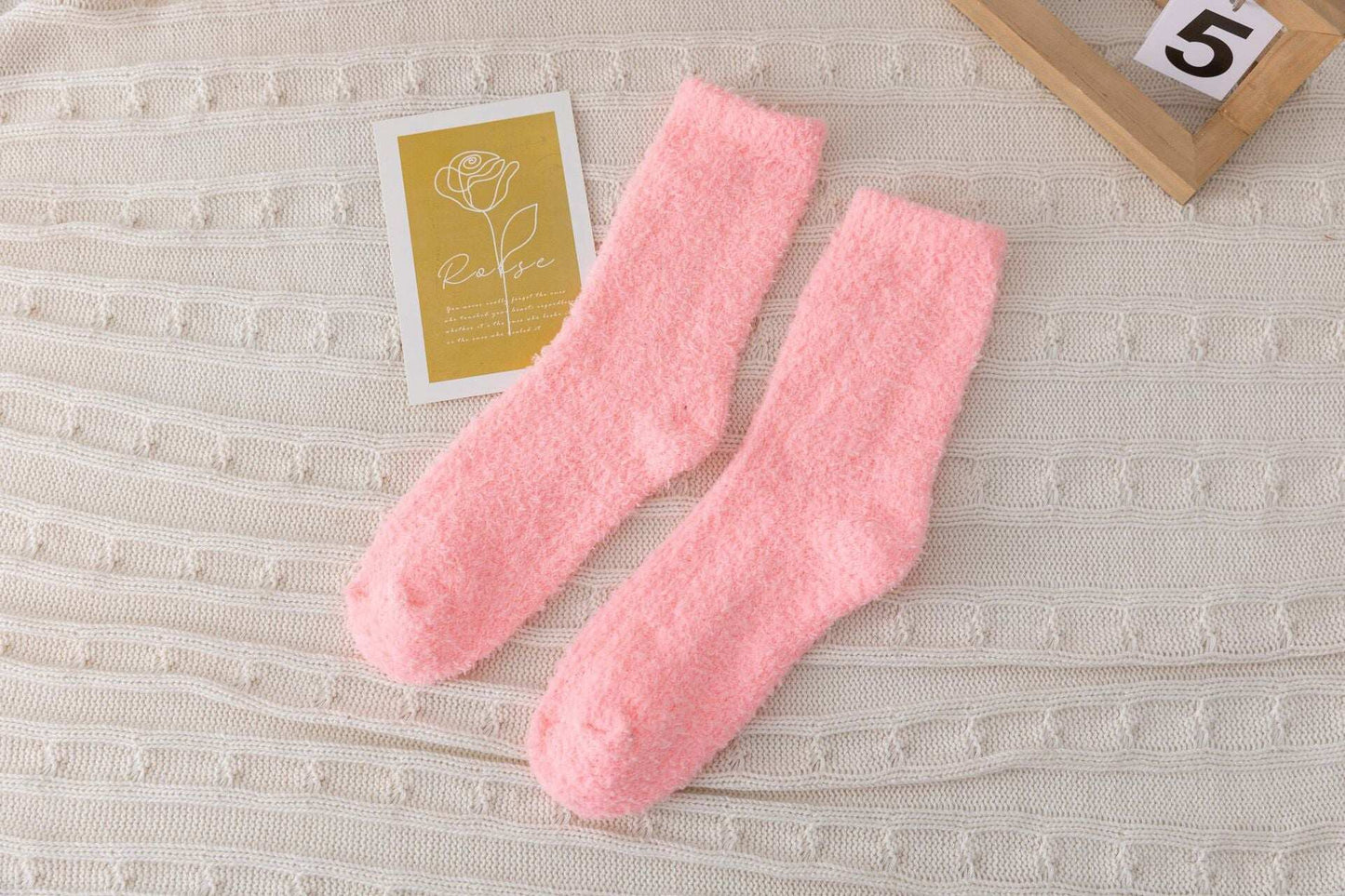 Cross-Border Non-Shedding Coral Velvet Socks For Men And Women Solid Color Half Velvet Socks Mid-Tube Plus Velvet Warm Sleep Floor Socks