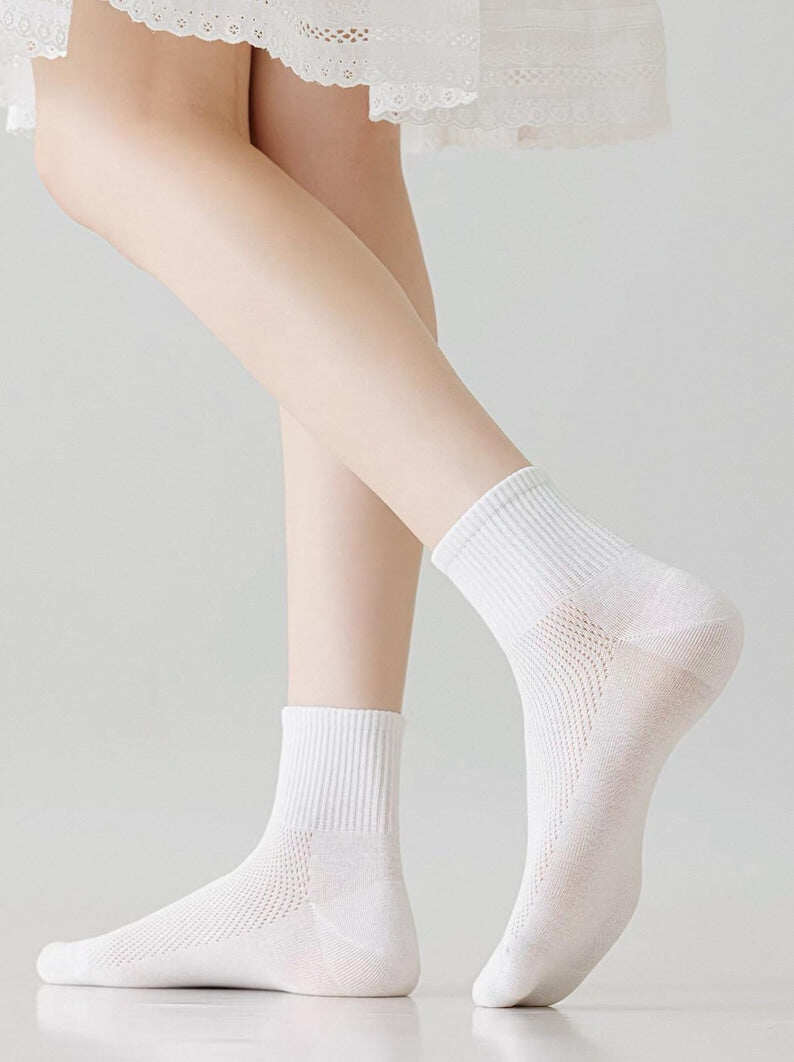 100% Cotton Seamless Toe Lightweight Airflow Mesh Breathable Mid-Calf Socks, Crew Socks for Men and Women, All-Day Fresh, Gift