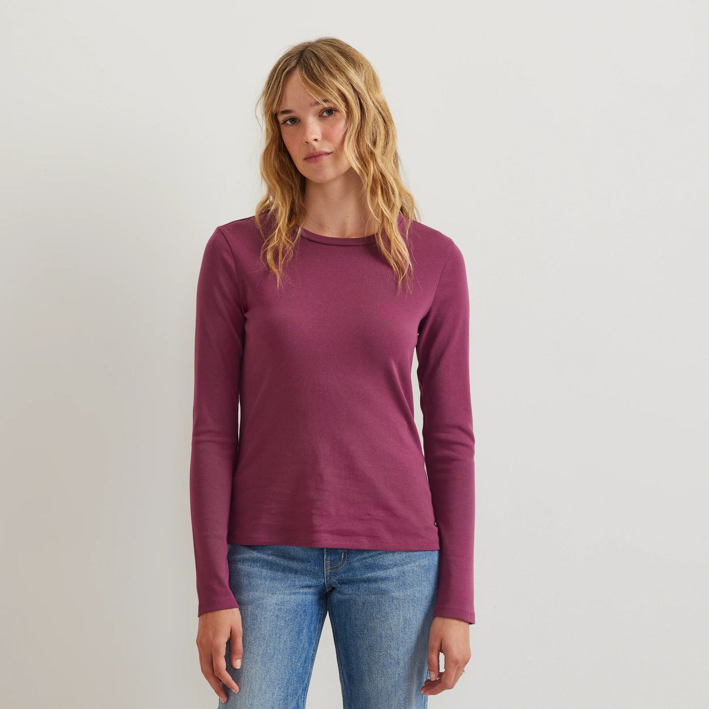 Women's Everyday Long-Sleeve Crewneck T-Shirt
