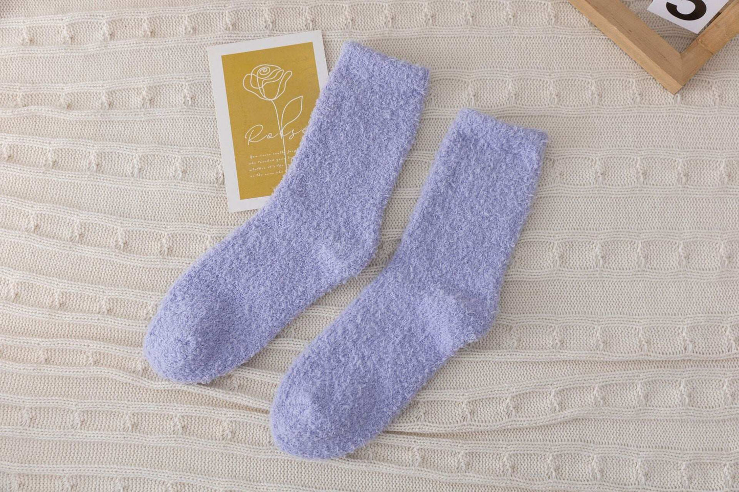Cross-Border Non-Shedding Coral Velvet Socks For Men And Women Solid Color Half Velvet Socks Mid-Tube Plus Velvet Warm Sleep Floor Socks