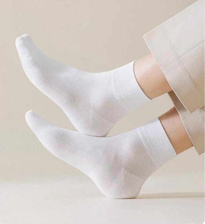 100% Cotton Seamless Toe Lightweight Airflow Mesh Breathable Mid-Calf Socks, Crew Socks for Men and Women, All-Day Fresh, Gift